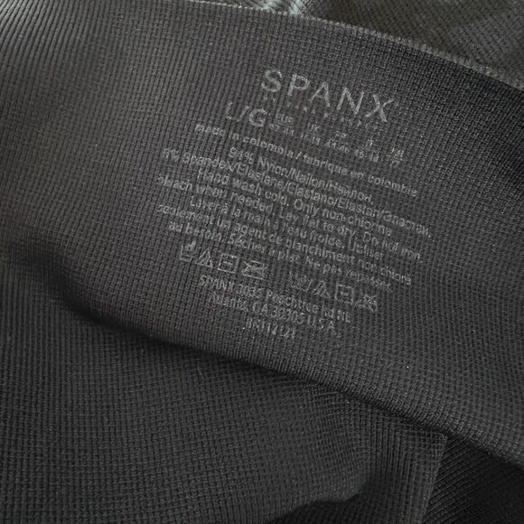 SPANX Size Large L Blue Pull On Leggings Side Seam Inseam geometric pattern - Picture 6 of 7